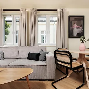Krowoderska 55 - By Upstairs Apartamento